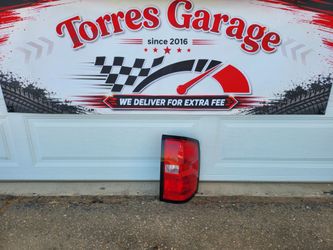 2014 - 2019 Chevy Silverado Tail Light Oem Passenger Side