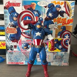 Amazing Yamaguchi Revoltech Captain America (read description)