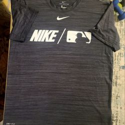 Nike dri fit size medium baseball shirt