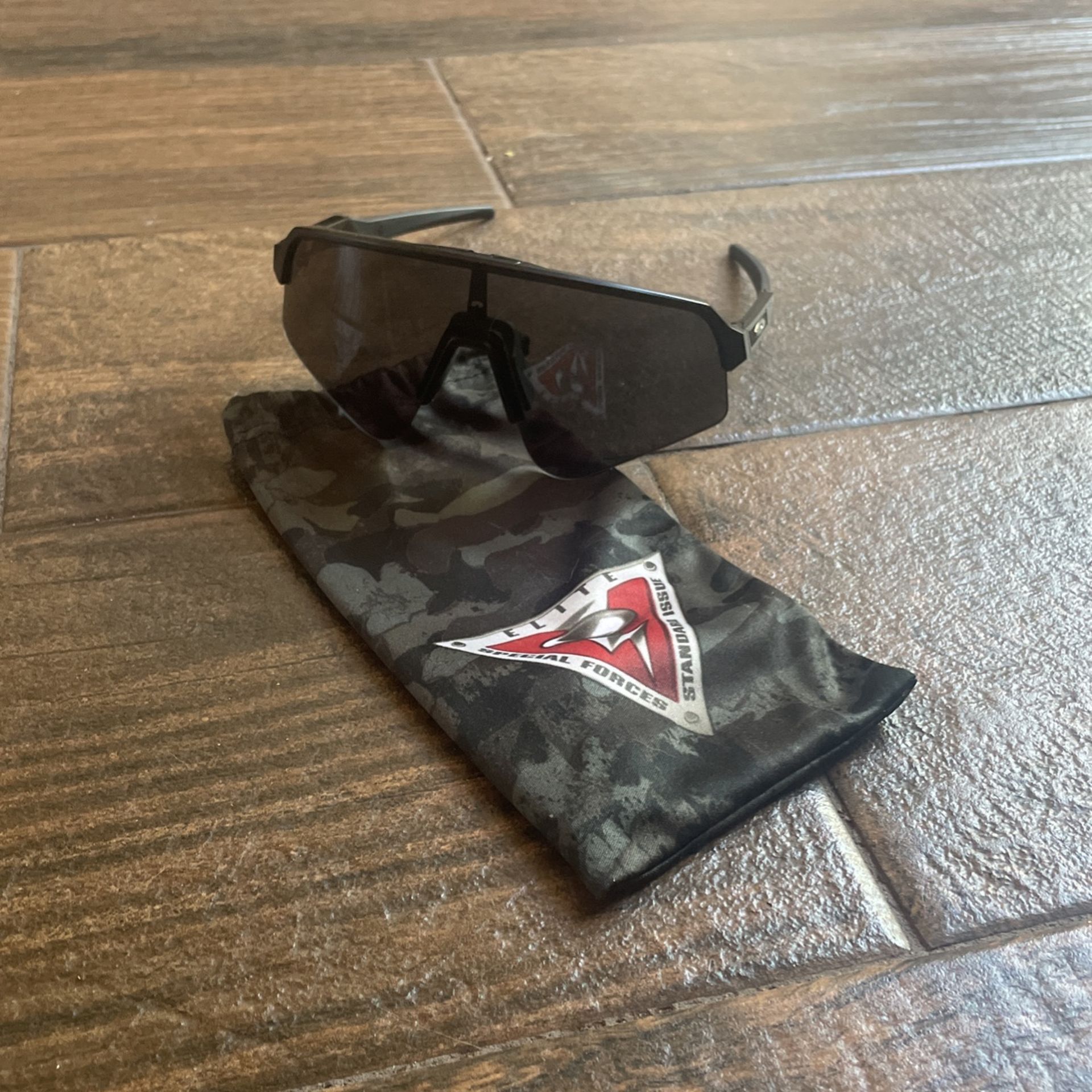 Oakley Sun Glasses