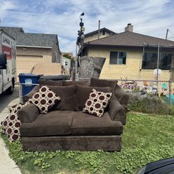 Free Couches Come And Get Them Before They're Gone They're Free