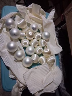 White and Silver Matte Christmas Ball Ornaments