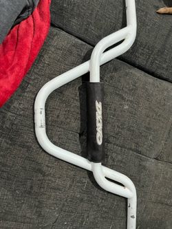 GT DYNO Pretzel Handlebars