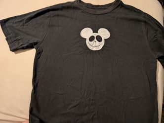 S138) Black extra large 14 to 16 child shirt with skeleton cartoon mouse