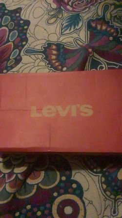 Levi’s shoes