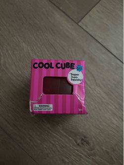Cool Cube Pink (Messed up box)