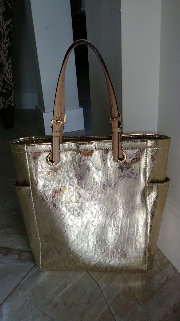 Original Michael Kors bag gold