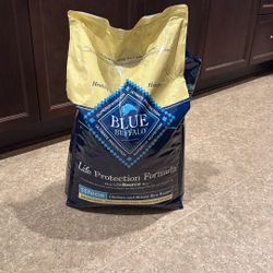 Blue Buffalo Senior Dog Food 34 Pounds