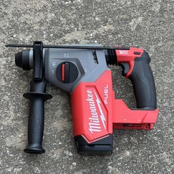 Milwaukee Fuel SDS Rotary Hammer Tool Only New Nuevo $240