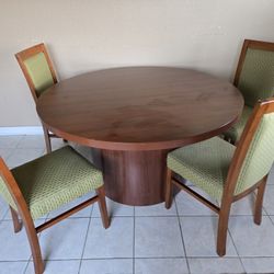 54″ Round Solid Conference Table | Cherry/Toffee