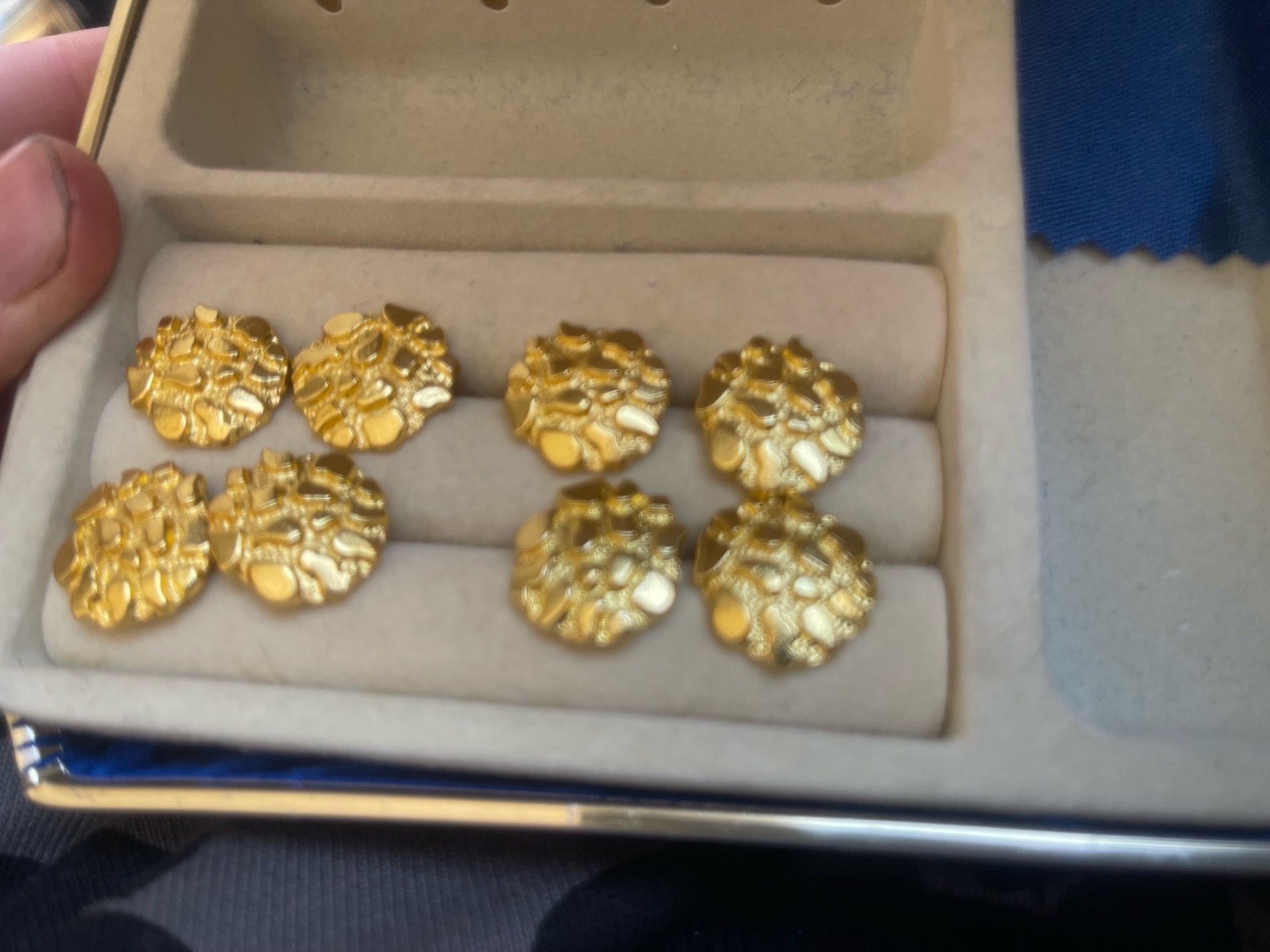 gold plated nugs