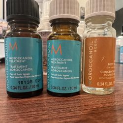 New— Moroccanoil Treatment 3pc set oils travel size