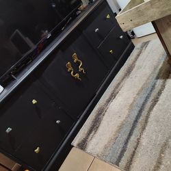 Black Cobra TV stand /Dresser