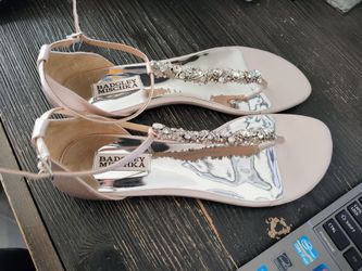 BRAND NEW $165 BADGLEY MISCHKA HOLBROOK BLUSH PINK BRIDAL SANDALS SIZE 10