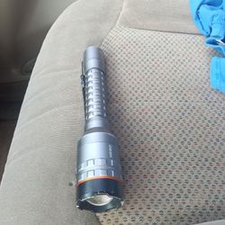 Nebo 5000 Lumen Rechargeable Type C 3hr Run Time