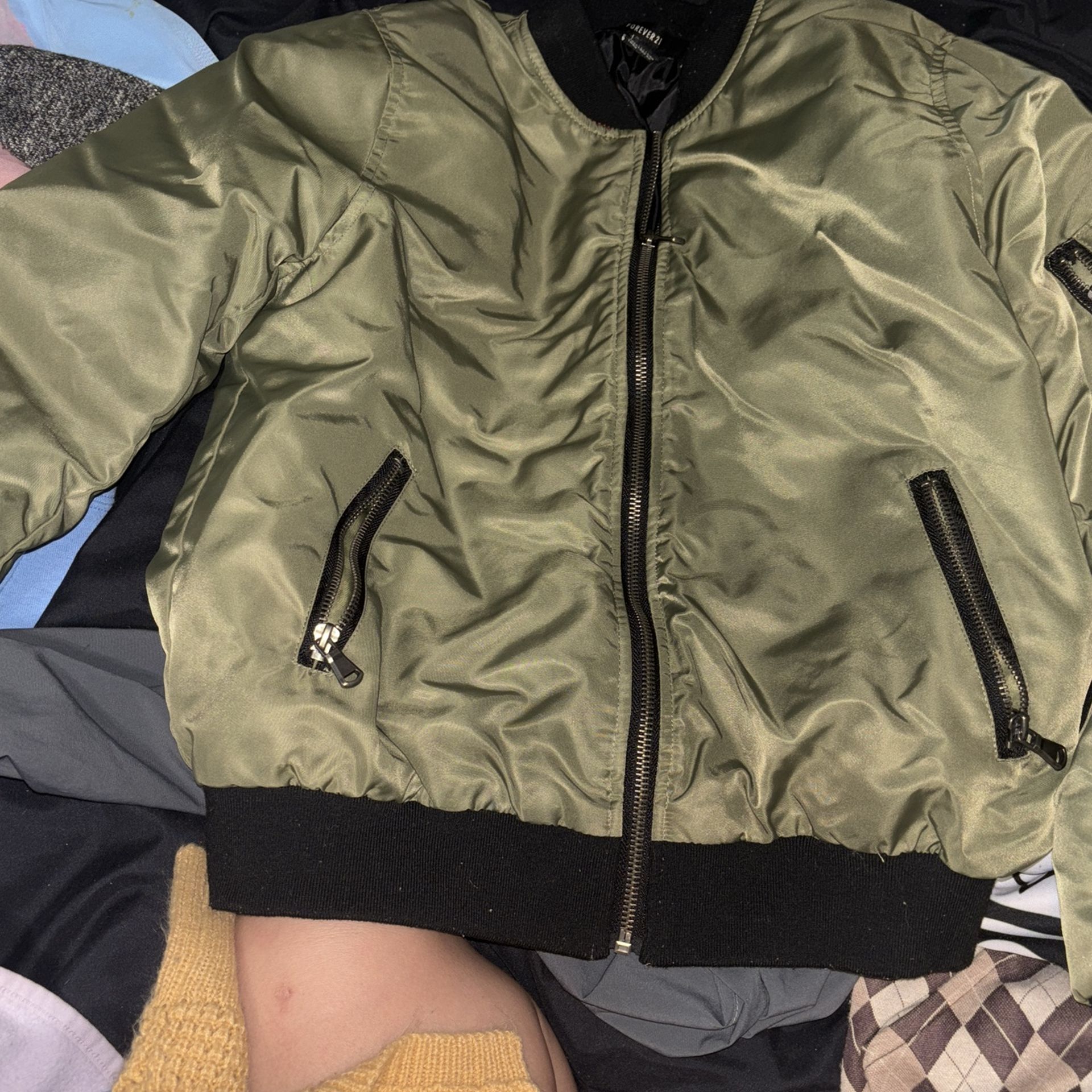 Bomber jacket