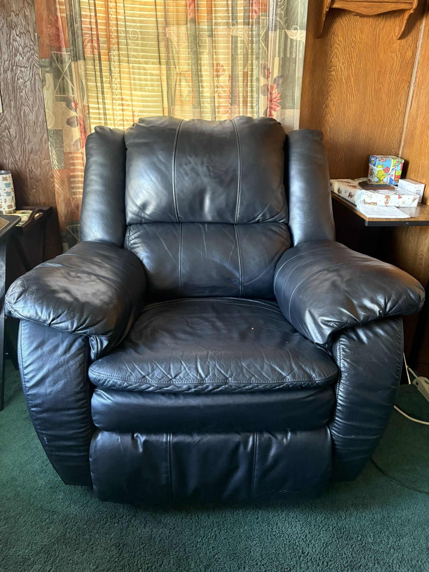 Black leather Recliner