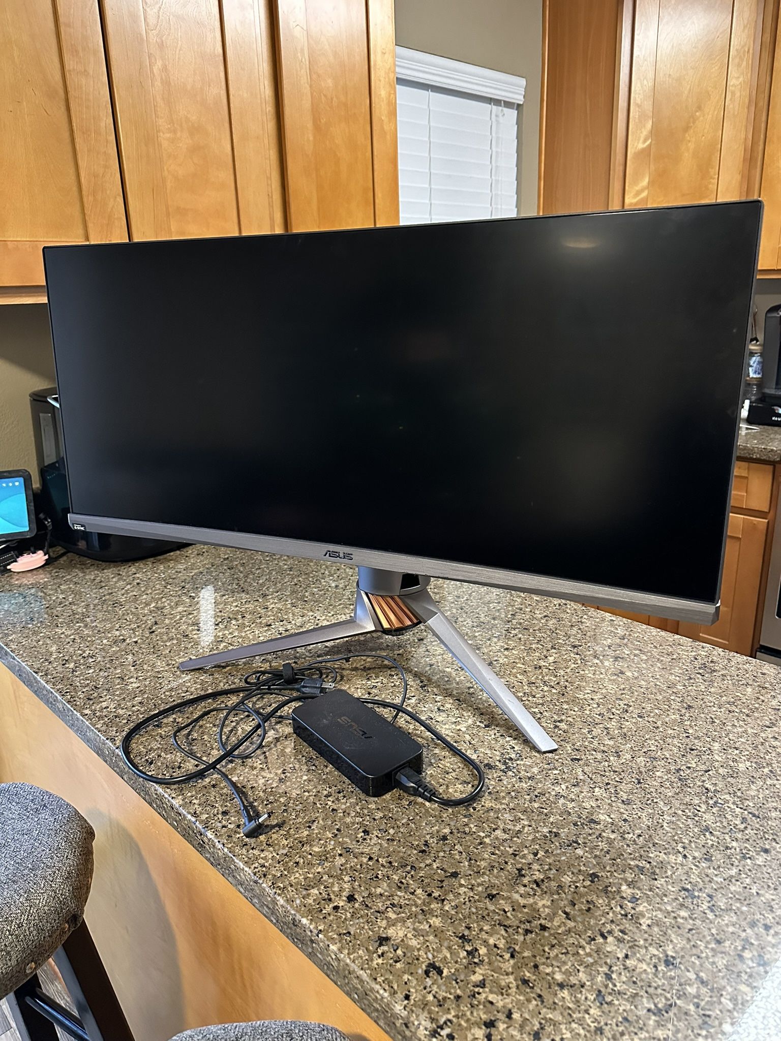 ASUS (PG348Q) curved gaming monitor