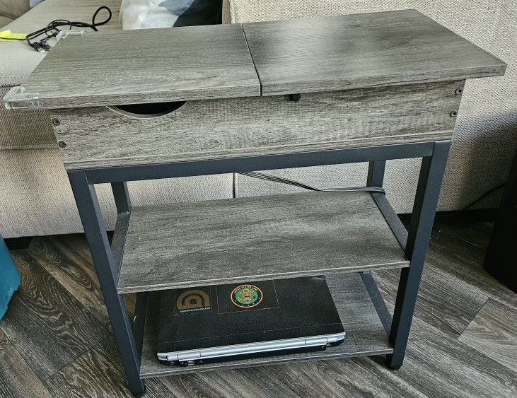 Gray End Table With Outlets! Great Condition! 
