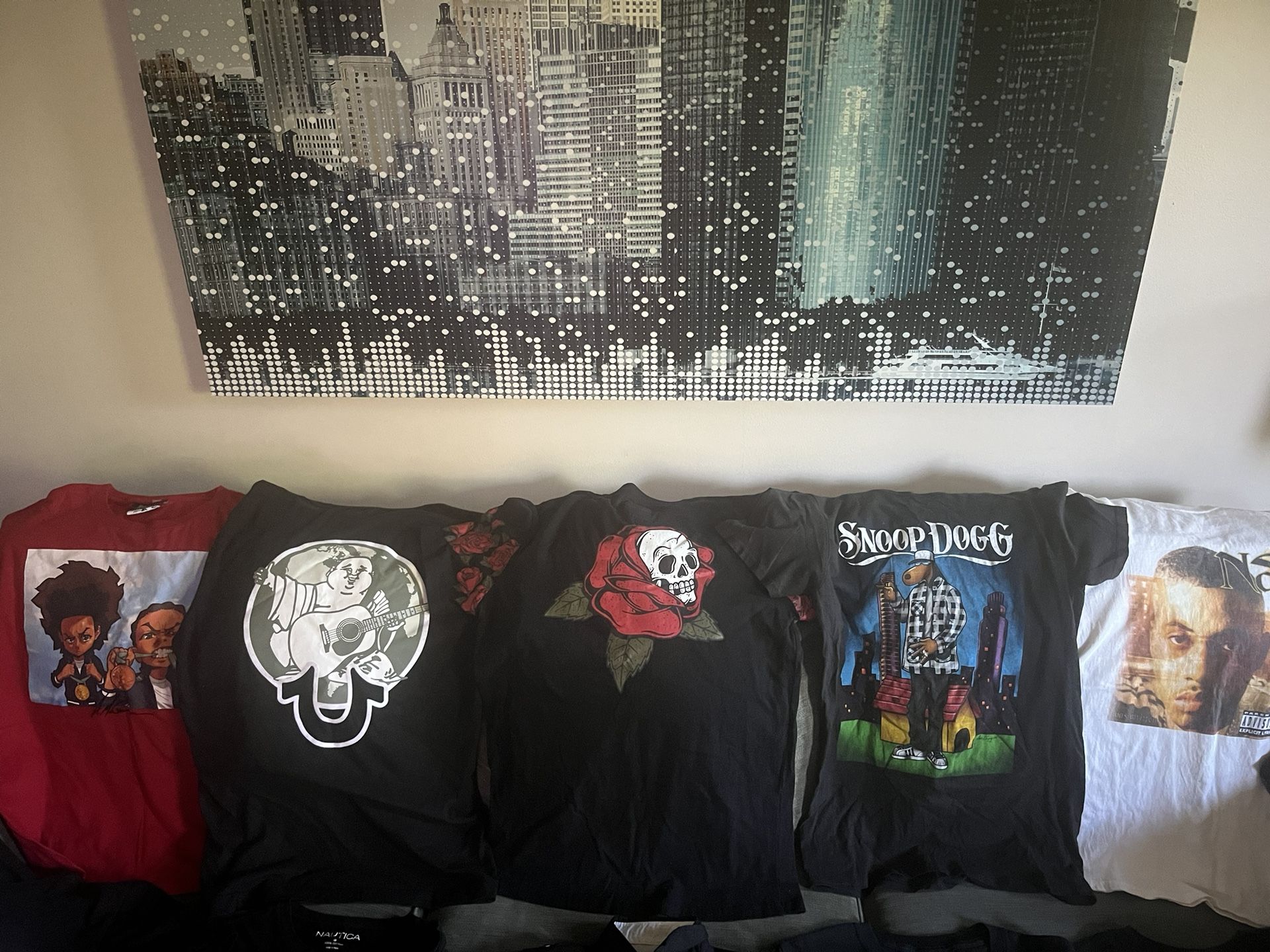5 Men’s Small T-shirts