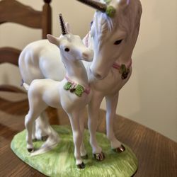 Princeton Gallery Love’s Devotion Fine Porcelain Figurine Sculpture Vintage 1990