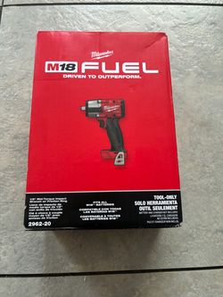 Milwaukee m18 1/2” mid-torque impact
