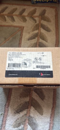 Siemon MX3-U4-02 MAX Angled Modules, Cat 3, White, Box of 20