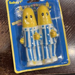 Vintage 1996 Bananas 1 & 2 In Pajamas Figurine Toy Figure Squeaky baby