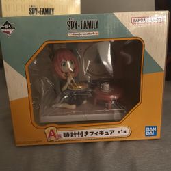 Spy x Family Anya Ichiban Kuji A Prize Clock Figure