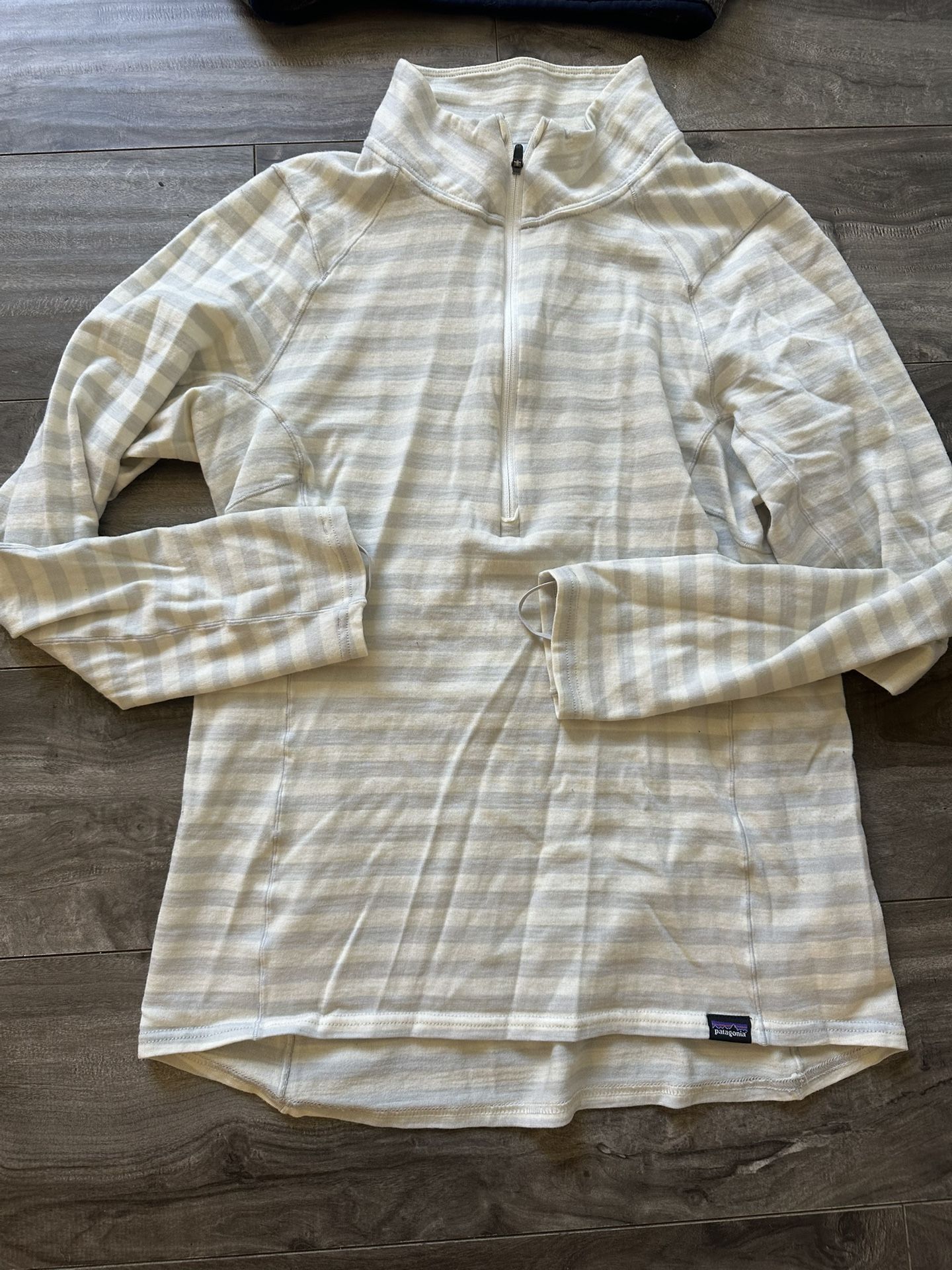 Small Patagonia Top