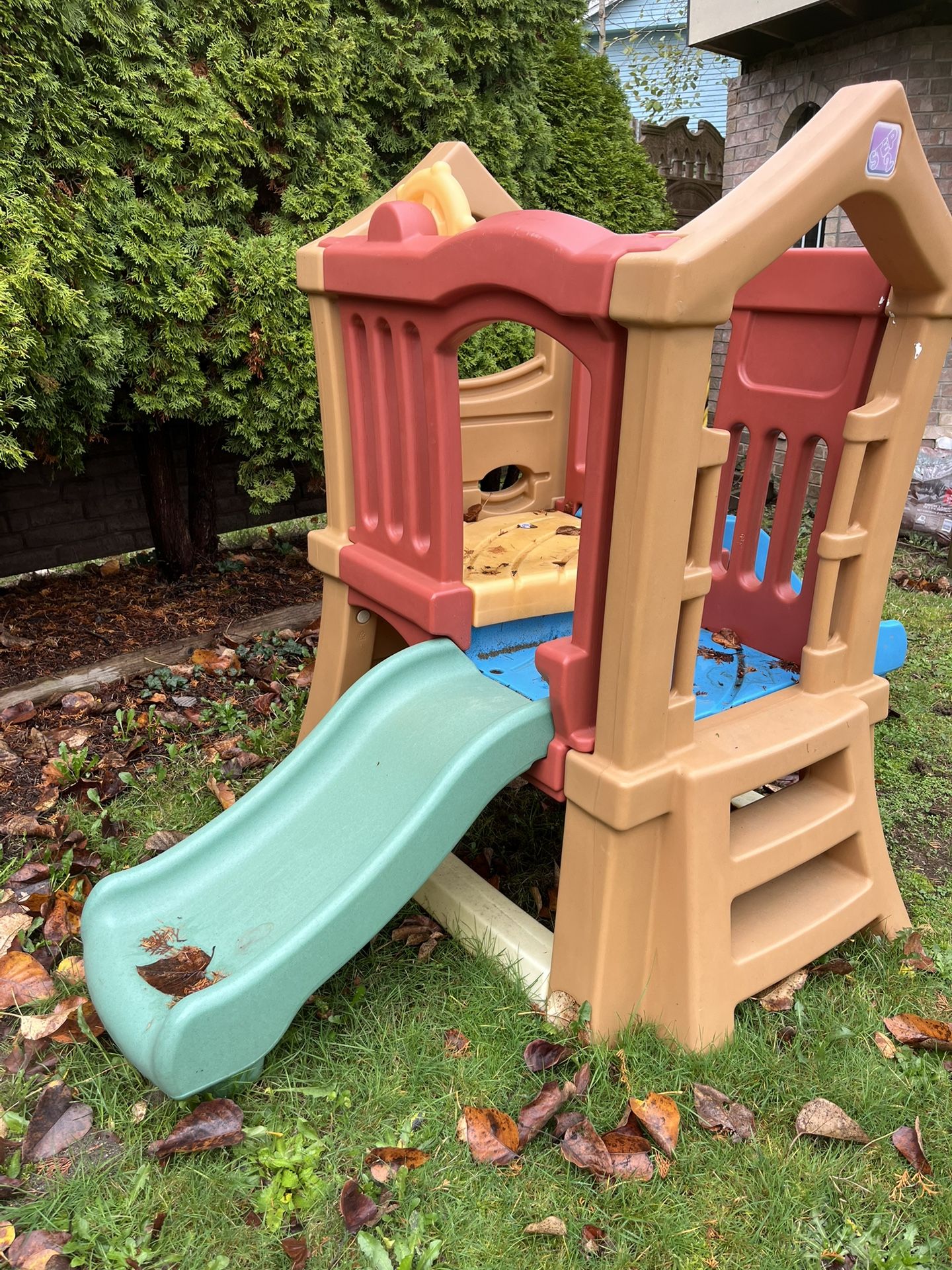Step2 Play-up Double Slide and Climber Outdoor Playset for Kids