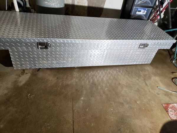 Diamond plated tough guy tool box for the bed of a truck for Sale in ...