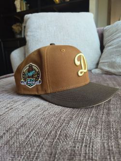 Magpark Exclusive Los Angeles Dodgers “Don Julio 1942 Nightclub Pack” Size 7 3/8