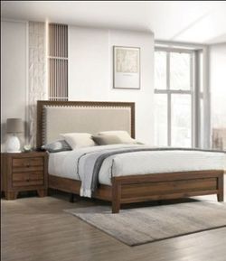 4PC bedroom set QUEEN BED, ONE NIGHTSTAND, DRESSER AND MIRROR
