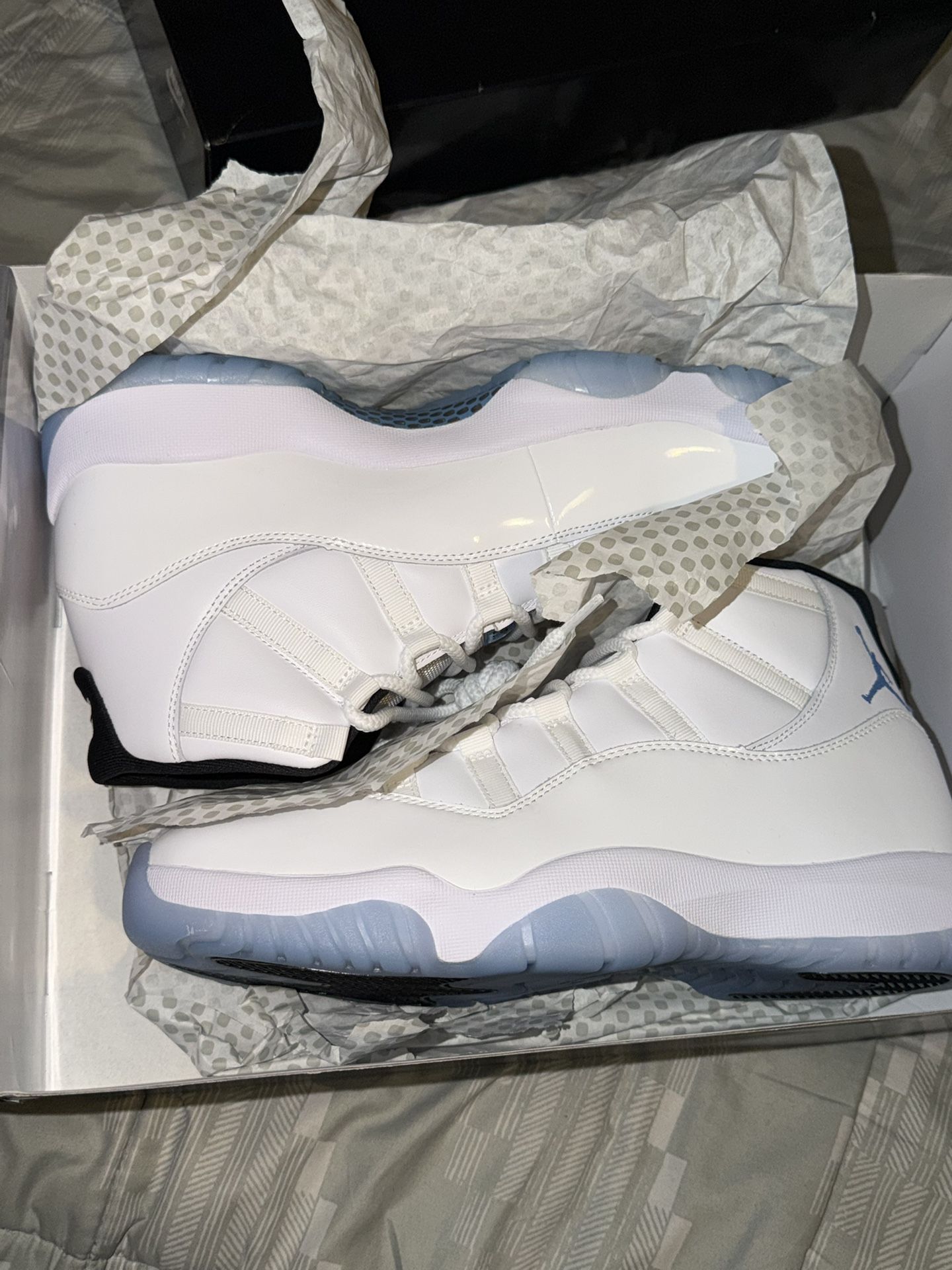 Air Jordan 11 Retro 🥶 ❄️ 🌬️