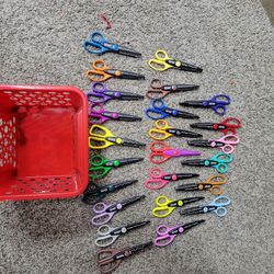 Large Bundle Of Crafting Scissors for Sale in Sacramento, CA - OfferUp