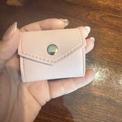 New Screwback earrings With Travel Bag