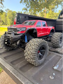 Xmaxx 8s