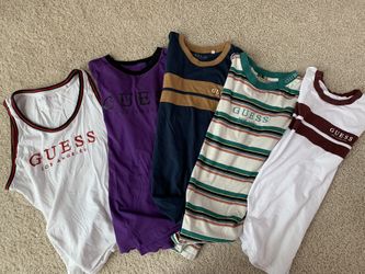 5 Guess T’s Size Medium 