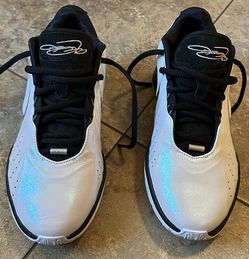NIKE LeBron XXI Basketball Shoes