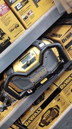 DEWALT 20V MAX LITHIUM ION JOBSITE BLUETOOTH RADIO CHARGER CORDED OR CORDLEES (TOOL ONLY)