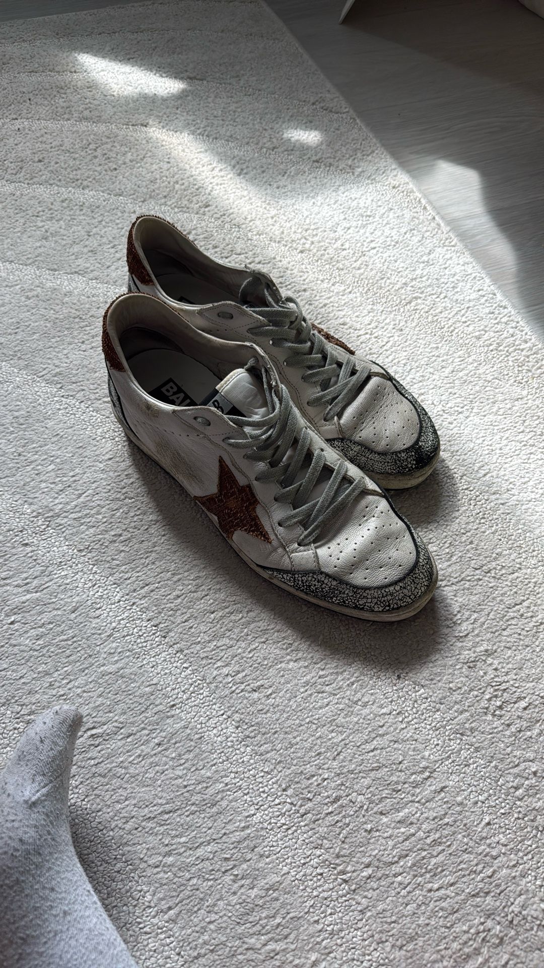 Golden Goose Sneakers