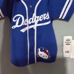 Dodgers Hello Kitty Size Around 7/8 