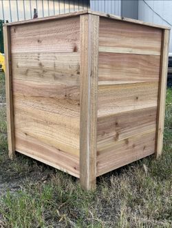 Big cedar planter box