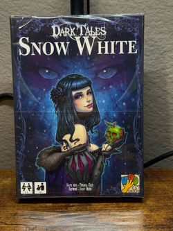 Dark Tales: Snow White, a board/card game