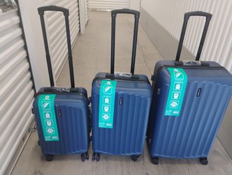 Brand New Luggage 28,25,20 Inches