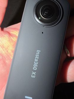 Insta360 X3 360 Action Camera/accessories