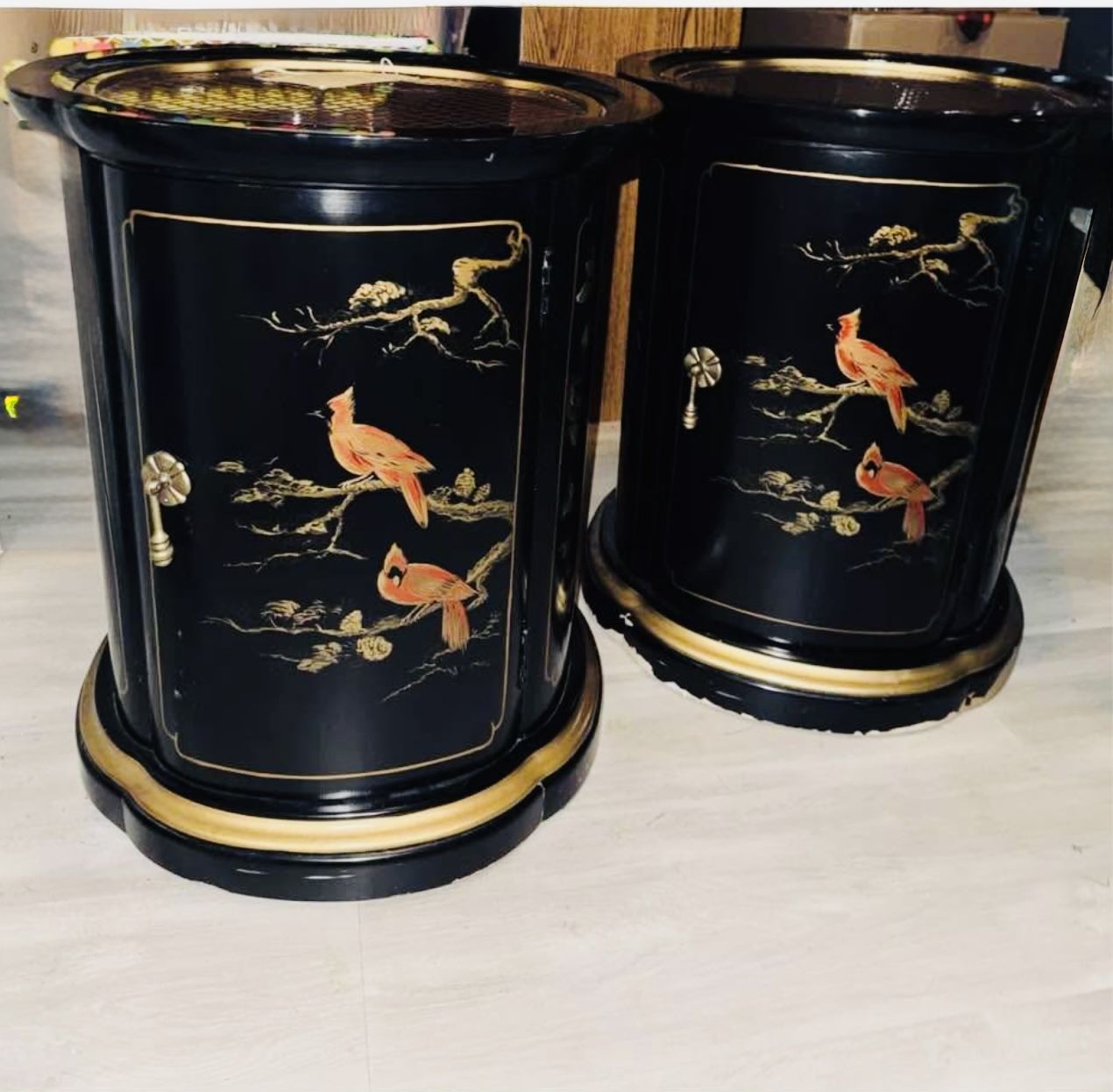 RARE! Pair Of Vintage Chinese Cabinet Nightstands Side Tables/Decor SUPER RARE Asian Furniture 18.5x23