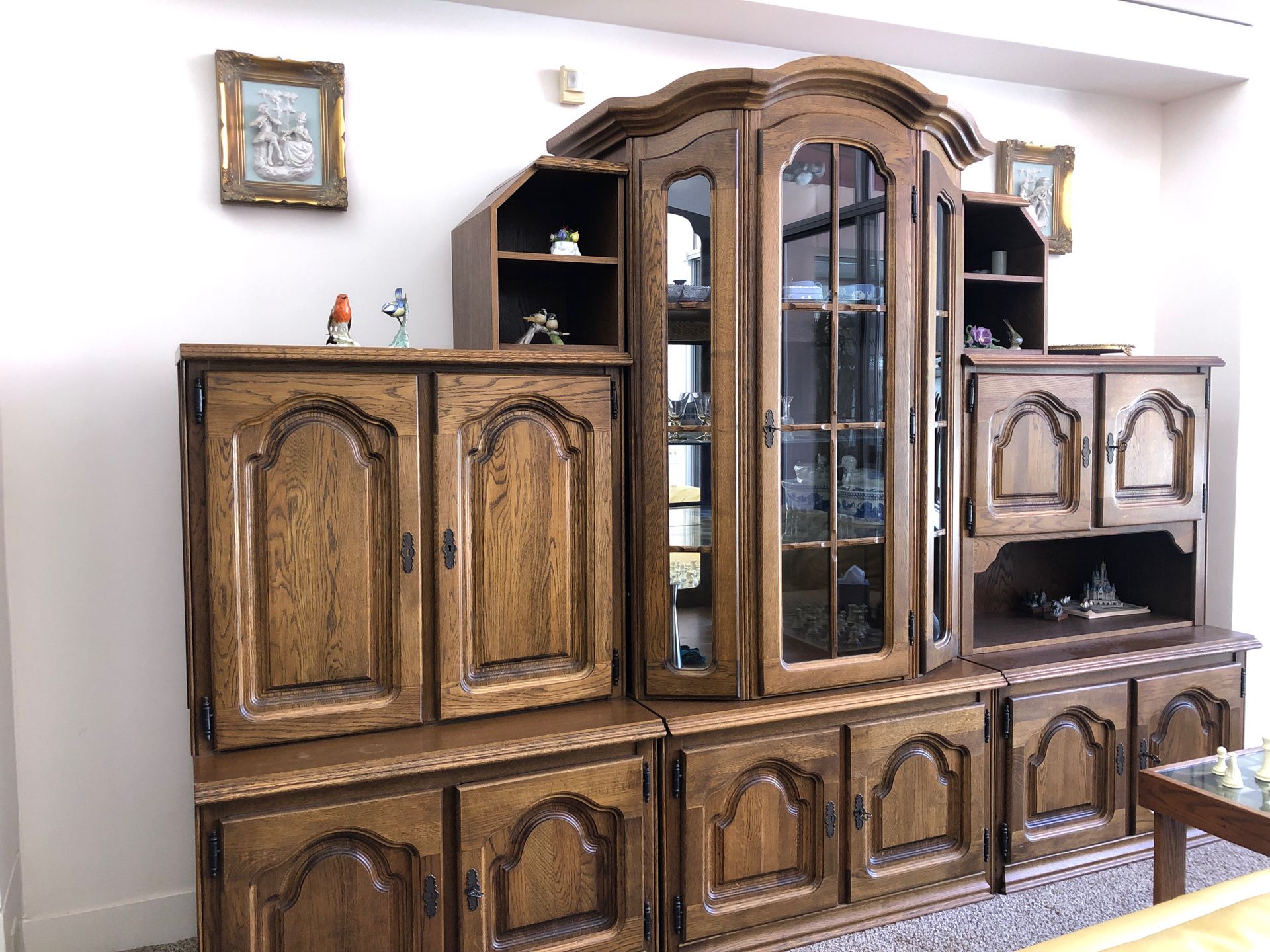 German shrunk/Wall unit for Sale in Scottsdale, AZ OfferUp