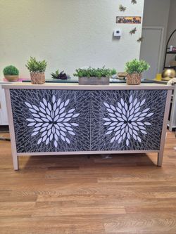 UNIQUE SIDEBOARD  BUFFET TV STAND  NATURAL WOOD COLOR & DARK GRAY DOORS BOHO CHIC 58x17x32 BRAND NEW